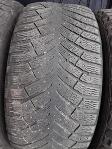 245/45 R18 MICHELIN X Ice North 4 (5 foto / 7)