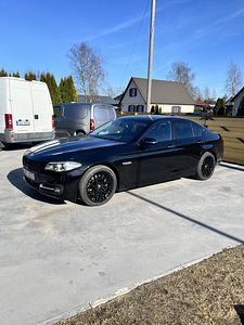 BMW f10 530xd 2016 (2 foto / 7)