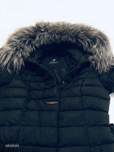 Женское теплое зимнее пальто (фото #3)