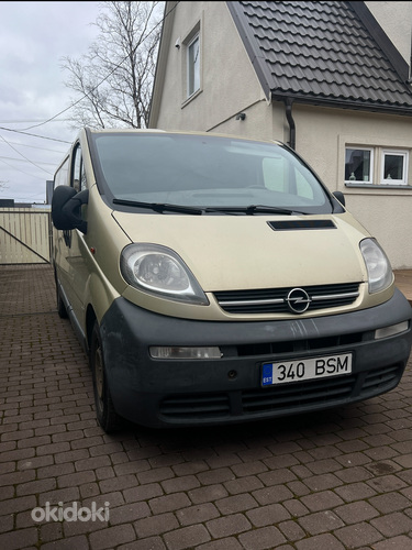 Opel Vivaro 1.9 74kw 2004 (фото #2)