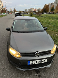 Volkswagen Polo 1.2 51kw 2010 B (2 foto / 13)
