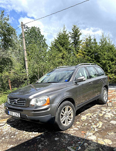 Volvo XC 90 (2 foto / 11)