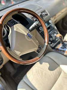Volvo XC 90 (4 foto / 11)