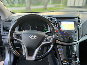 Hyundai i40 1.7CRDI (8 foto / 13)