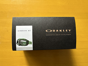 Krossiprillid OAKLEY AIRBRAKE MX (Clear) (5 foto / 6)