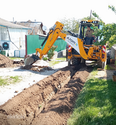 Послуги екскаватора JCB 3CX Послуги спецтехніки Водопровід (фото #3)