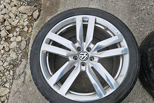 Phaeton Volkswagen 20" Veljed + 275/35R20 Rehvid (2 foto / 8)