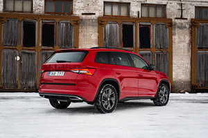 Skoda KODIAQ (4 foto / 11)