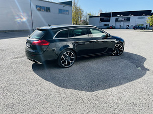 OPEL INSIGNIA OPC 2.8T 4x4 (9 foto / 10)