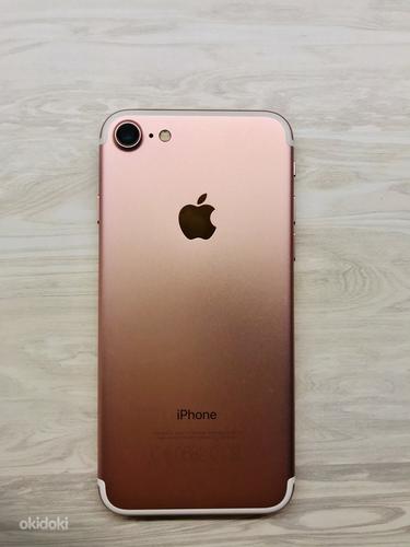 iPhone 7 розовое золото 128 ГБ (фото #2)