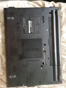 Lenovo T410 i5 (3 foto / 7)