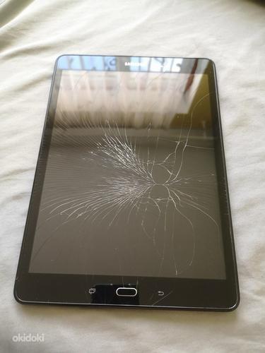 Samsung Galaxy Tab A (SM-T555) (фото #5)