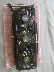 Gigabyte Windforce GV-R928XOC-3GD (1 foto / 4)