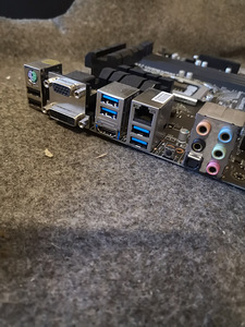 MSI B150M MORTAR LGA1151 mATX (2 foto / 5)