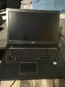Dell Vostro 3750 17" i5, 8GB,120GB SSD,GeForce 525m (6 foto / 10)