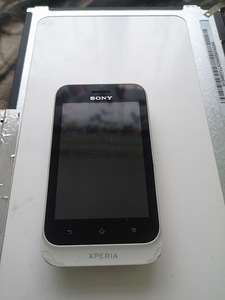 Sony Xperia Типо (1 фото из 3)