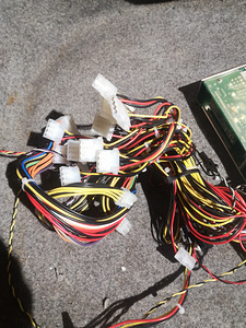 Emacs M1W4-6D50P+3x500w Toiteplokki (6 foto / 10)