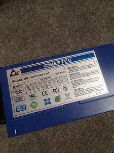 Toiteplokk Chieftec 750W (5 foto / 5)