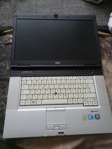 Fujitsu Lifebook E780 i3, 4GB,120GB SSD,5h aku (2 foto / 7)