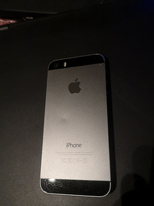 iPhone 5S 16 ГБ (3 фото из 4)