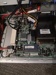 Lenovo M58 (7 foto / 7)