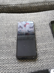 Xiaomi Mi A2 Lite 64GB (1 foto / 3)