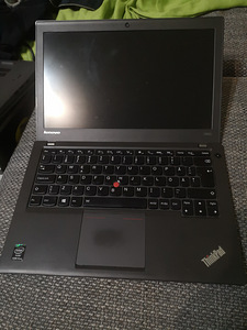 Lenovo X240 i5, 8GB, SSD (1 foto / 5)