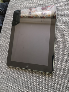 iPad 3 Cellular+Wifi 16GB (2 фото из 5)
