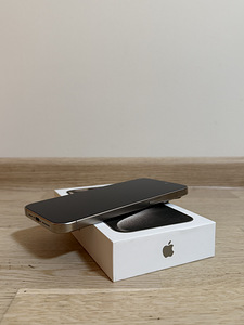 iPhone 15 Pro Max (2 фото из 8)