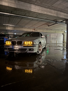 BMW E39 (3 фото из 6)