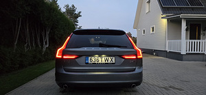 Volvo V90 Intelli Safe PRO AWD D4 2018 MY 2.0 140kW (6 foto / 15)