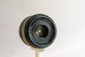 Sony e 35mm f1.8 OSS (1 foto / 3)