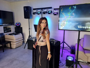 Õhtu karaokejuht, taustavokaal, elav muusika! (9 foto / 10)