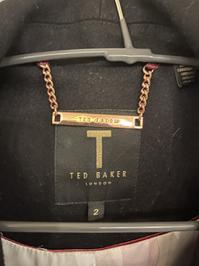 Villane mantel Ted Baker (4 foto / 4)