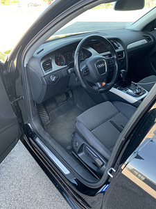 Audi A4 B8 3.2 V6 (5 foto / 6)