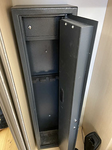 Relvakapp 315 mm x 205 mm x 1380 mm (5 foto / 7)