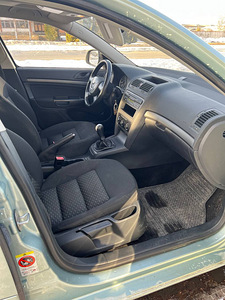 Skoda Octavia 1.2 77kV (7 foto / 11)