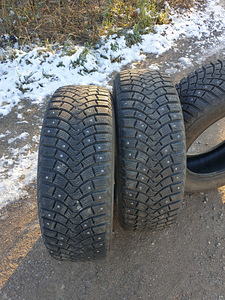 Michelin X-ice north 2 215 65 16 (1 foto / 4)