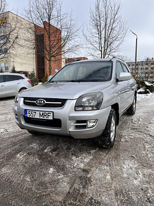 Kia sportage automaat diisel (1 foto / 7)
