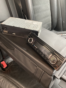 Blaupunk makk. Usb,Aux. (2 foto / 7)