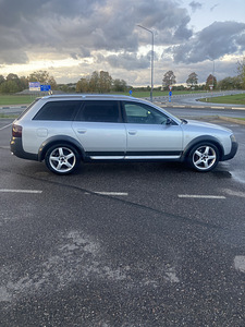 Audi Allroad 2,5D. Automaat. 2001a. (3 foto / 11)