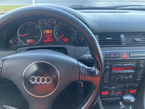 Audi Allroad 2,5D. Automaat. 2001a. (9 foto / 11)