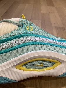 Nike Korvpalli tossud “cosmic unity 3”.Nr45. (6 foto / 10)
