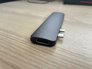 Satechi USB Type-C Pro Hub (2 фото из 2)
