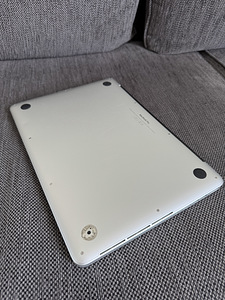 MacBook Pro 13 дюймов 2015 (4 фото из 6)