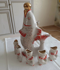 Штоф "Рыба "с рюмками. (3 фото из 4)