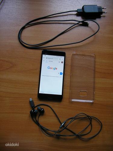 Смартфон HTC U Ultra (фото #1)