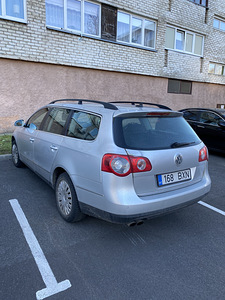 Volkswagen Passat b6 (2 foto / 3)