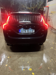 Volvo V60 1.6 110KW (4 foto / 9)