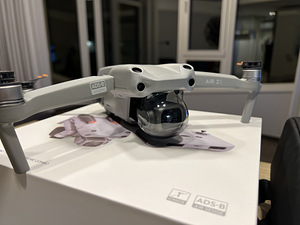DJI Air 2S Fly More Combo (2 foto / 2)